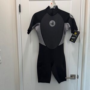 Body Glove Men’s M Black and Gray Rashguard